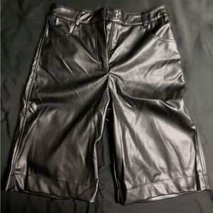 Black Shorts, Never worn